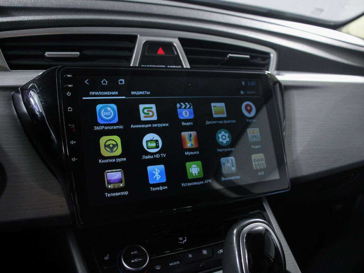 Geely Atlas, 2018 Фото №14