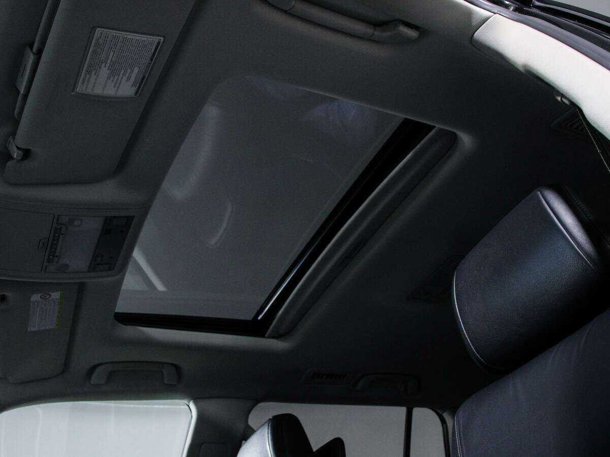 Lexus LX 570, 2012 Фото №12