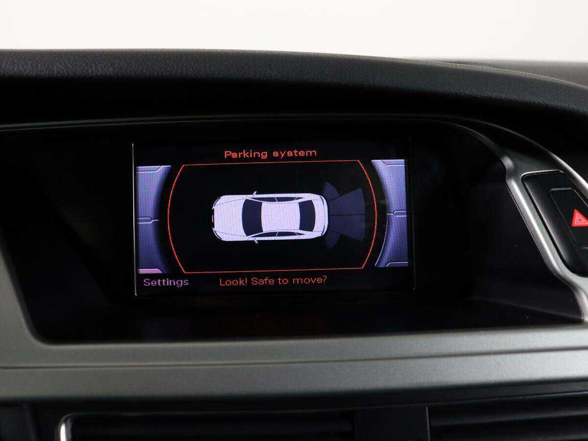 Audi A4, 2010 Фото №19