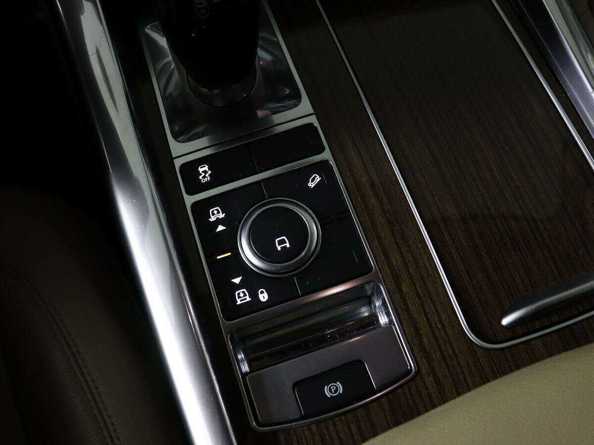 Land Rover Range Rover Sport, 2018 Фото №24