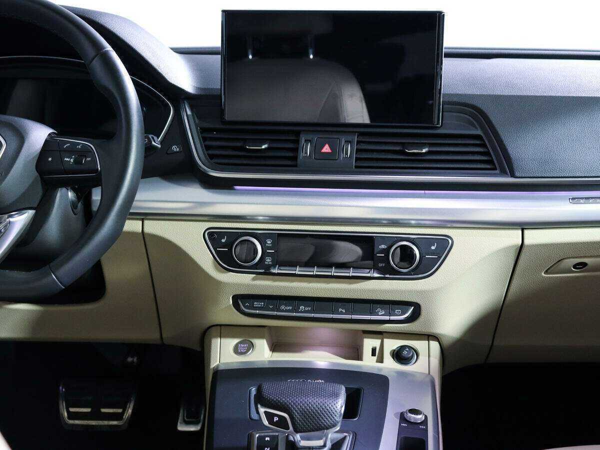 Audi Q5 Sportback 45 TFSI, 2022 Фото №10