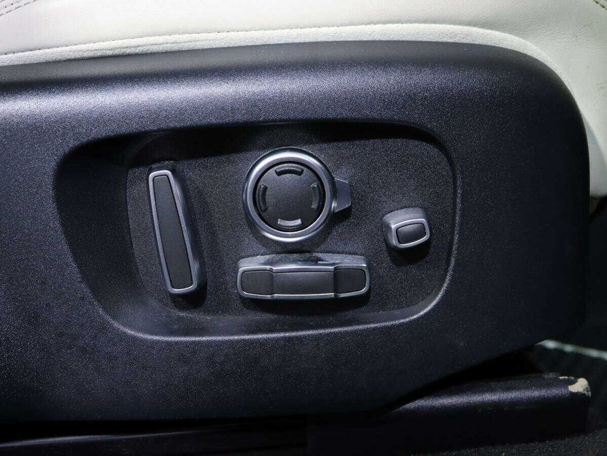 Land Rover Range Rover Velar, 2018 Фото №14