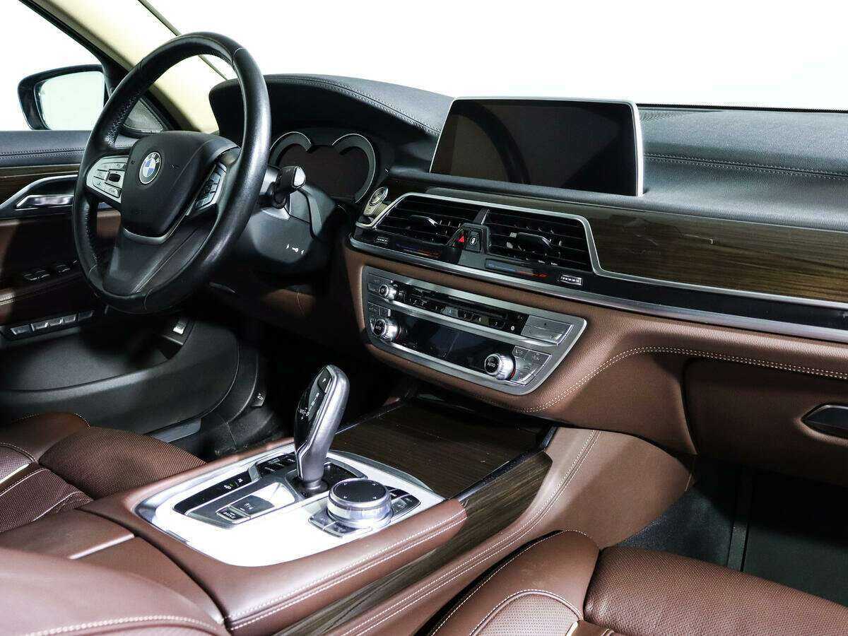 BMW 7 серии Long 740Ld xDrive, 2016 - 117 850 км. | Фото №6