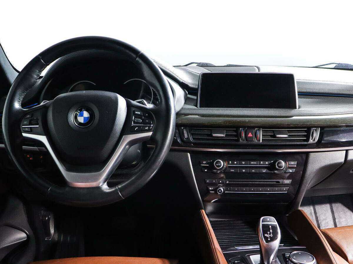 BMW X6 35i, 2015 Фото №12