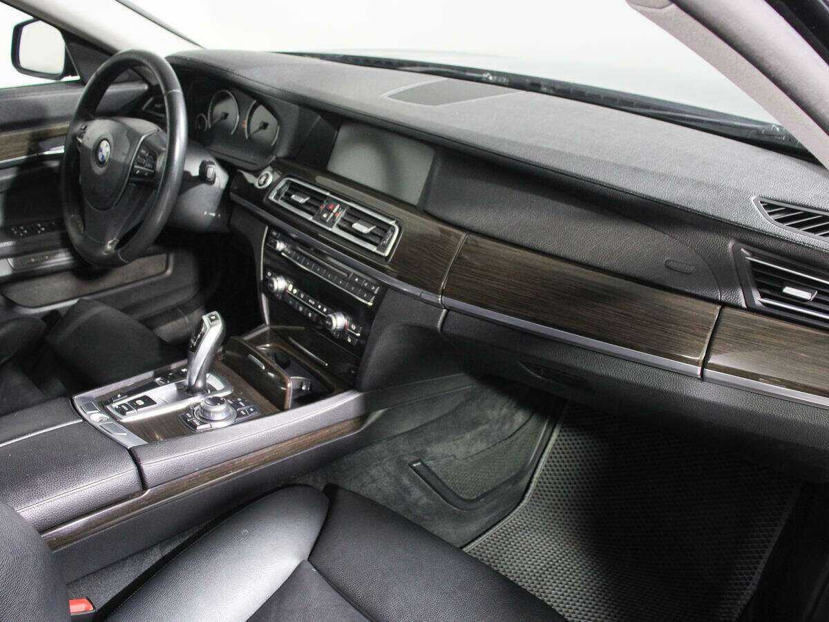 BMW 7 серии 730d, 2009 Фото №9