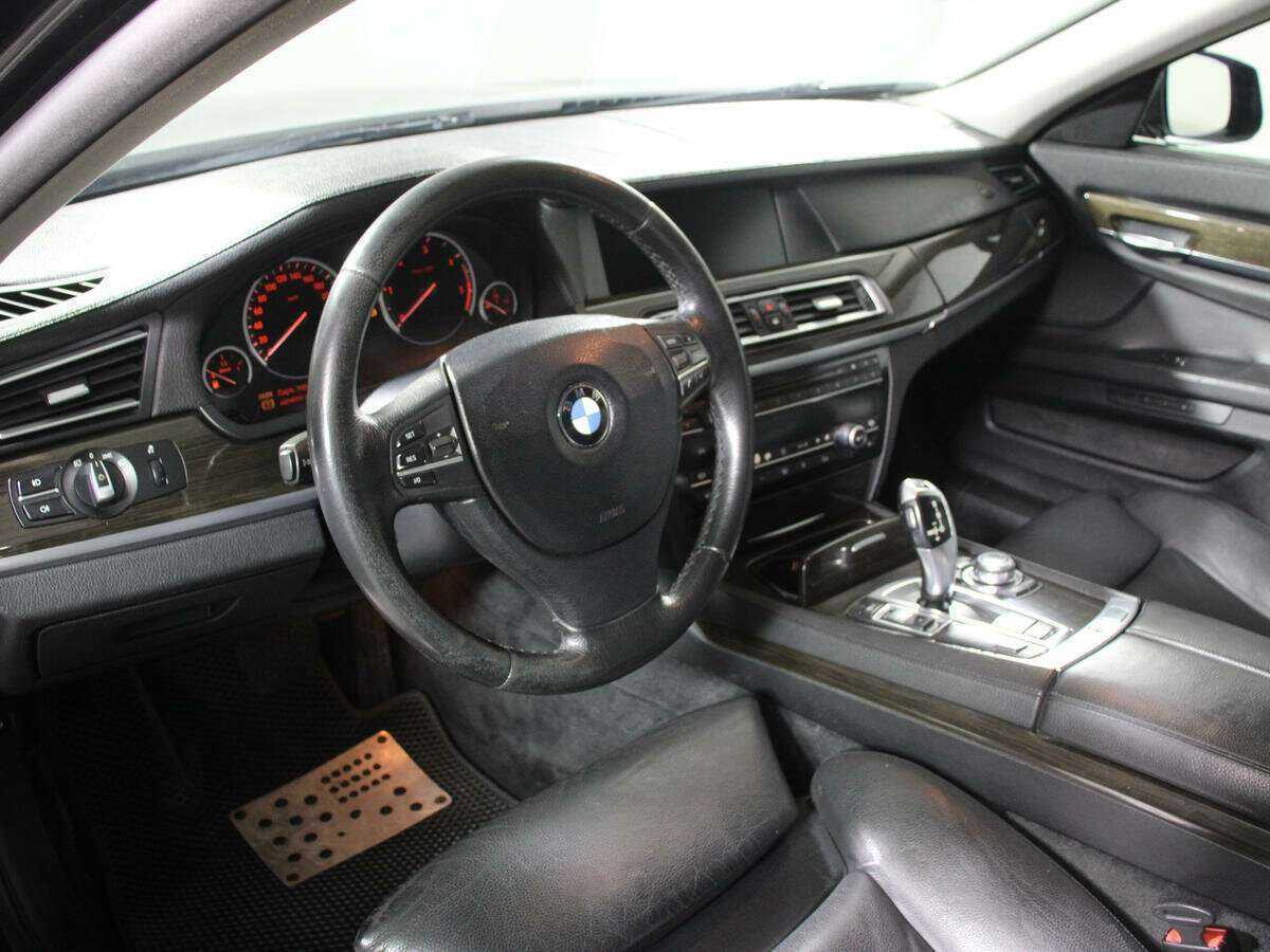 BMW 7 серии 730d, 2009 Фото №14