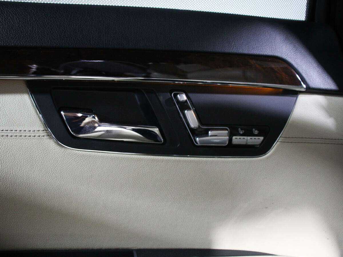 Mercedes-Benz S-Класс 350, 2011 Фото №17