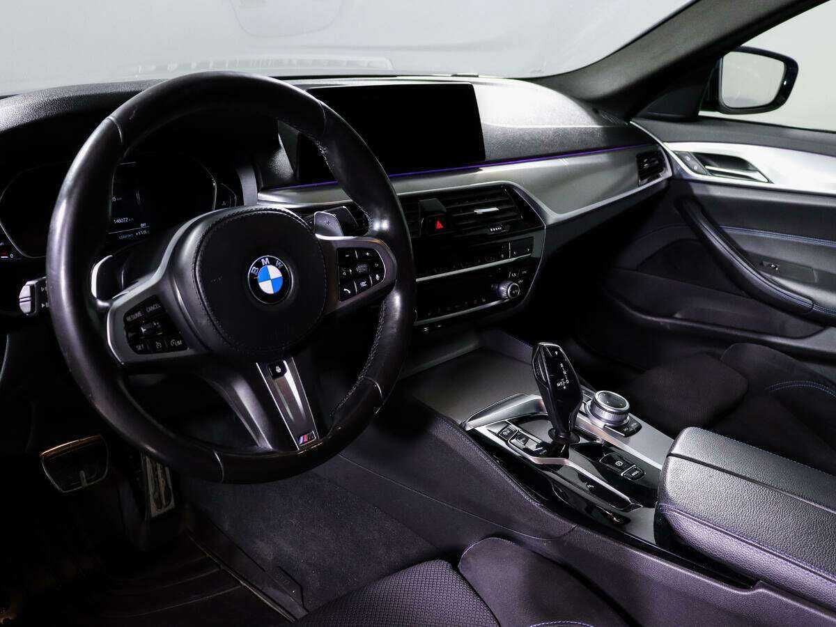 BMW 5 серии 520d xDrive, 2020 Фото №13