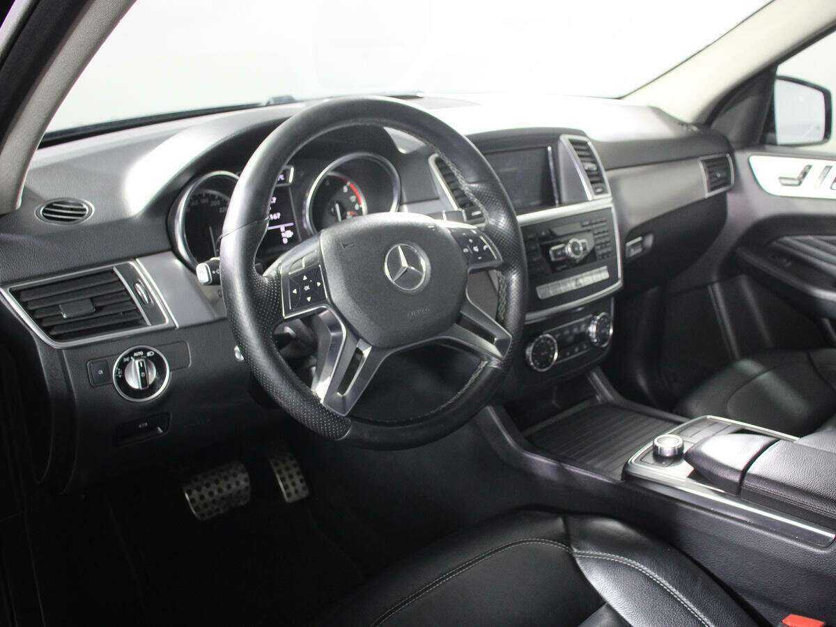 Mercedes-Benz M-Класс 350 CDI, 2011 Фото №12