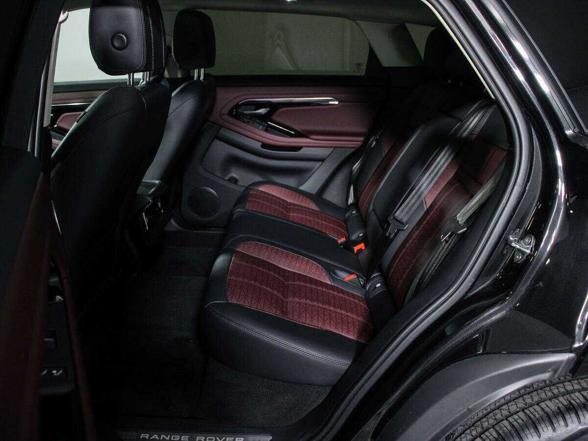 Land Rover Range Rover Evoque, 2023 - 6 226 км. | Фото №6