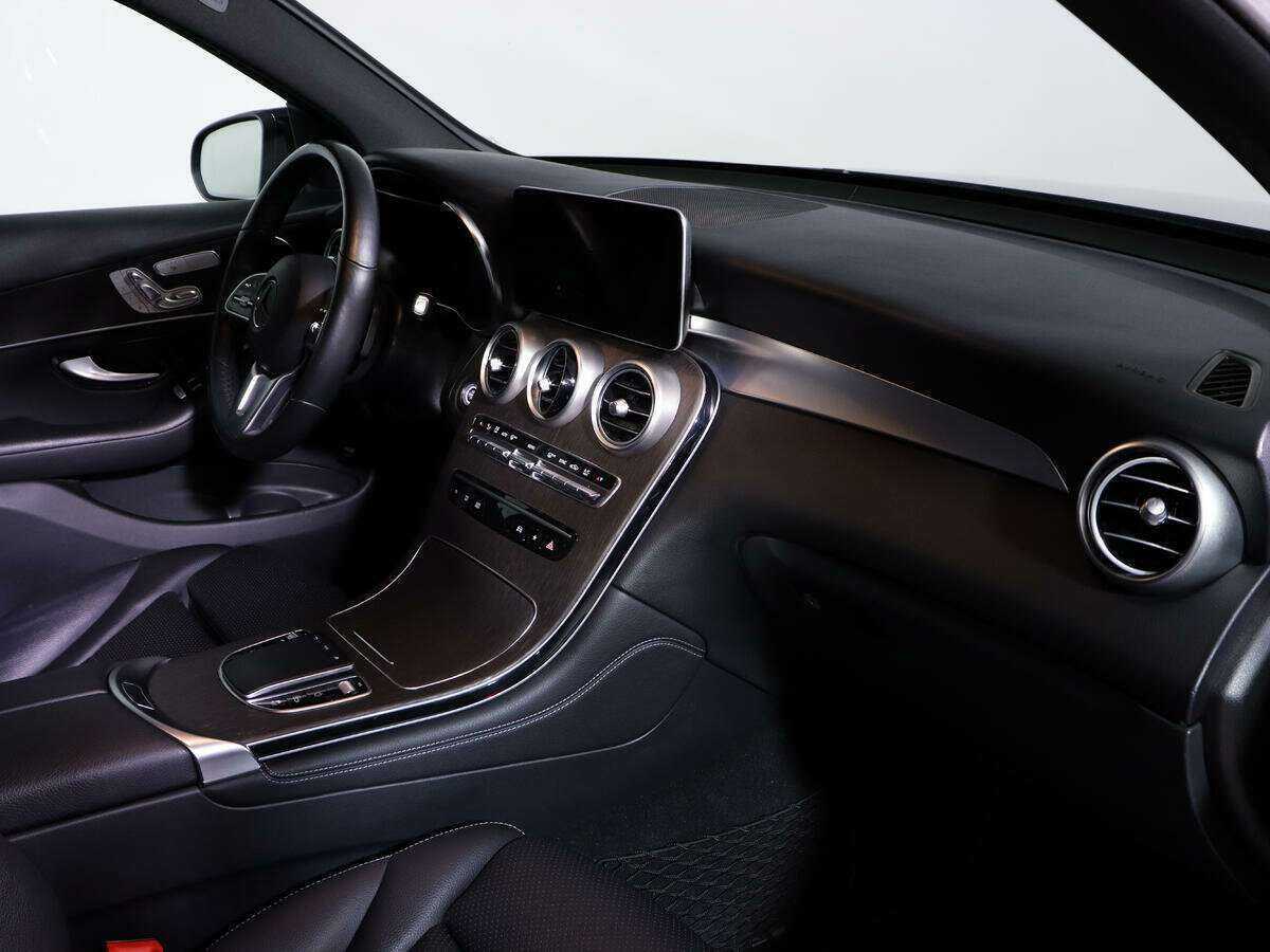 Mercedes-Benz GLC 300, 2020 Фото №7