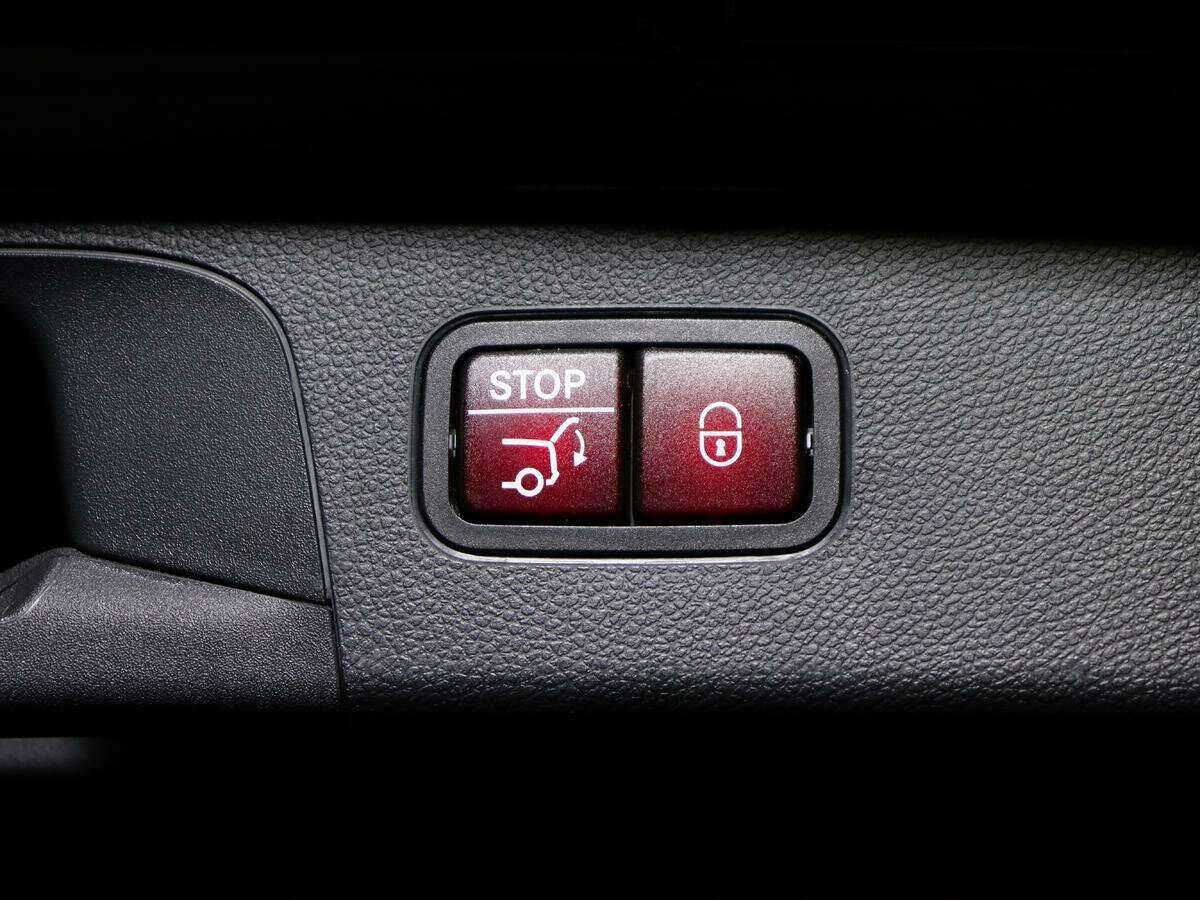 Mercedes-Benz GLC 300, 2020 Фото №15