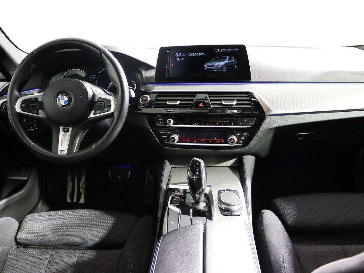 BMW 5 серии 530i xDrive, 2018 Фото №9