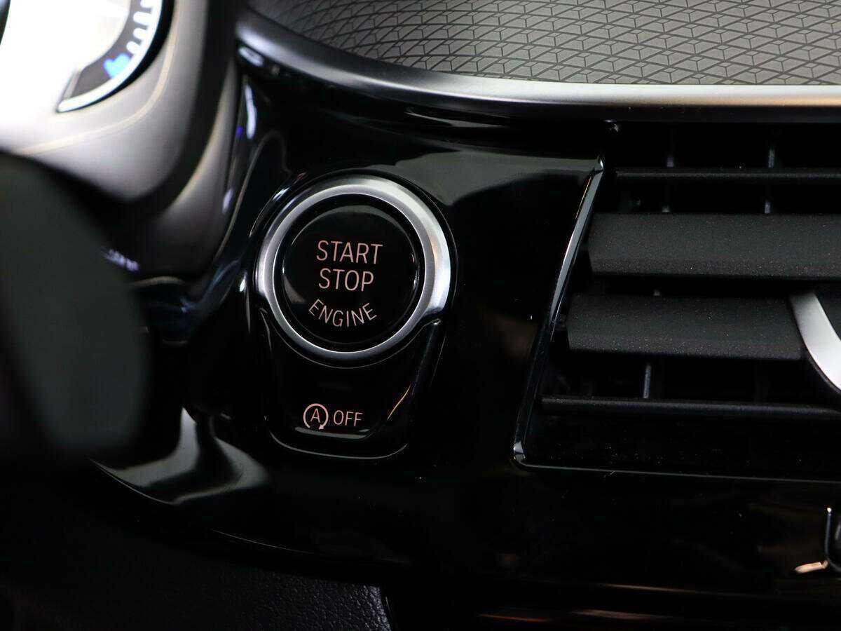 BMW 5 серии 530i xDrive, 2018 Фото №22