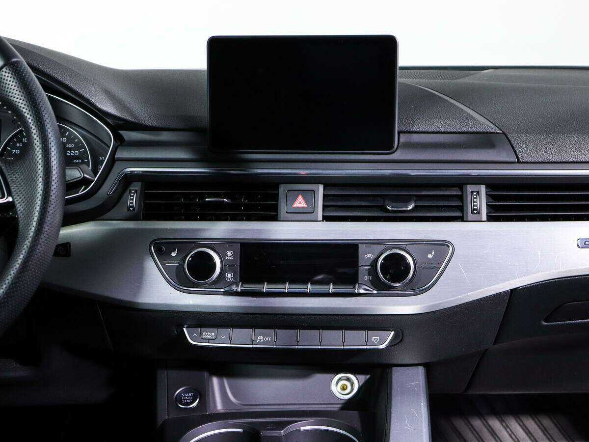 Audi A4, 2017 Фото №10