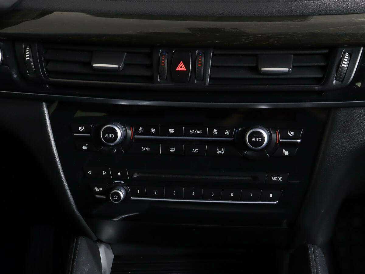 BMW X6 30d, 2015 Фото №14