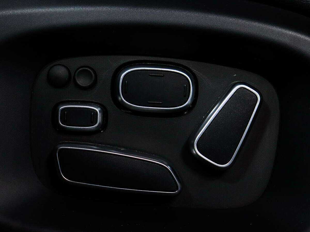 Land Rover Range Rover Sport SVR, 2015 Фото №21