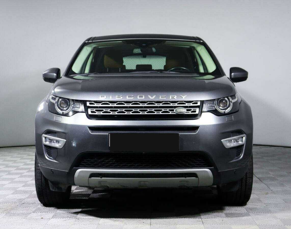 Land Rover Discovery Sport, 2017 - 167 000 км. | Фото №2