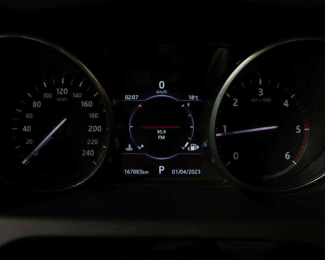 Land Rover Discovery Sport, 2017 - 167 000 км. | Фото №8