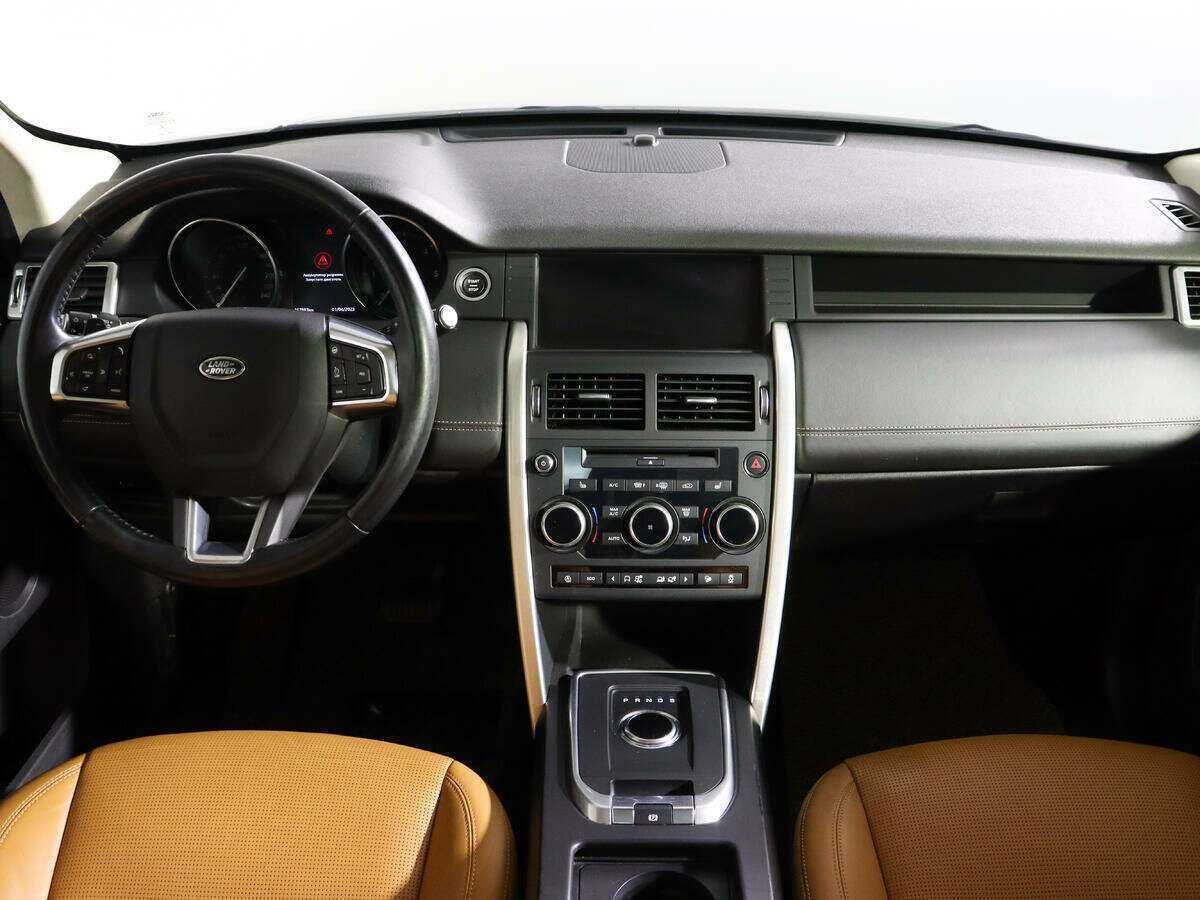 Land Rover Discovery Sport, 2017 Фото №9