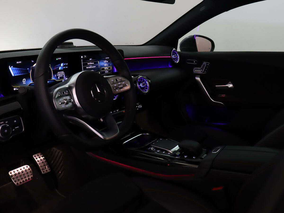 Mercedes-Benz A-Класс AMG 35 AMG, 2020 Фото №15