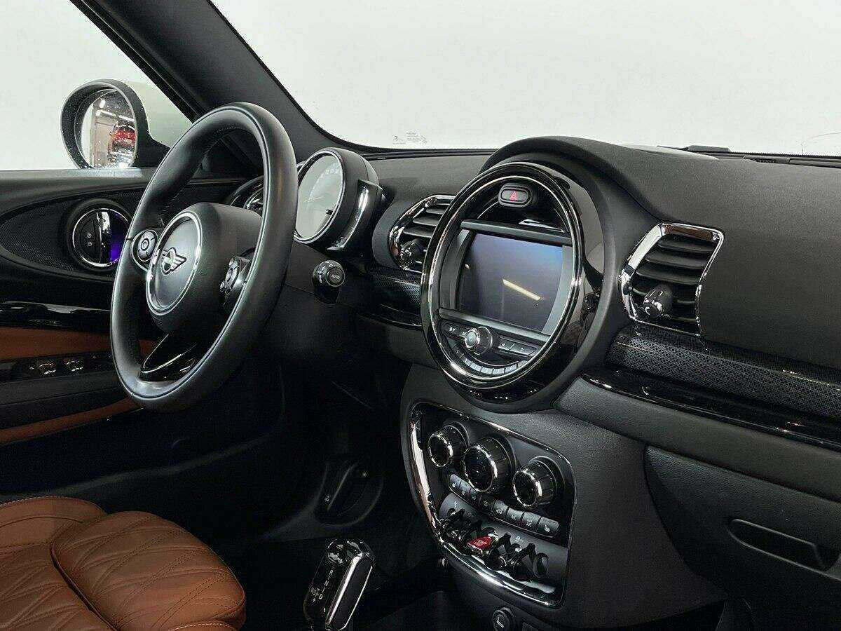 Mini Clubman Cooper, 2020 Фото №9