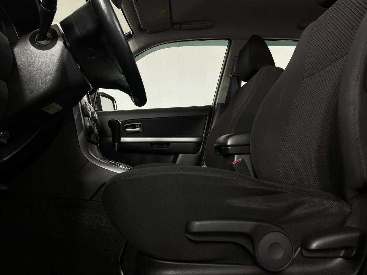 Suzuki Grand Vitara, 2010 Фото №9