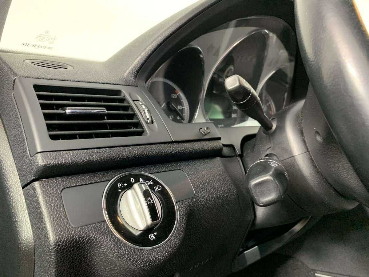 Mercedes-Benz C-Класс 180 BlueEFFICIENCY, 2010 Фото №9