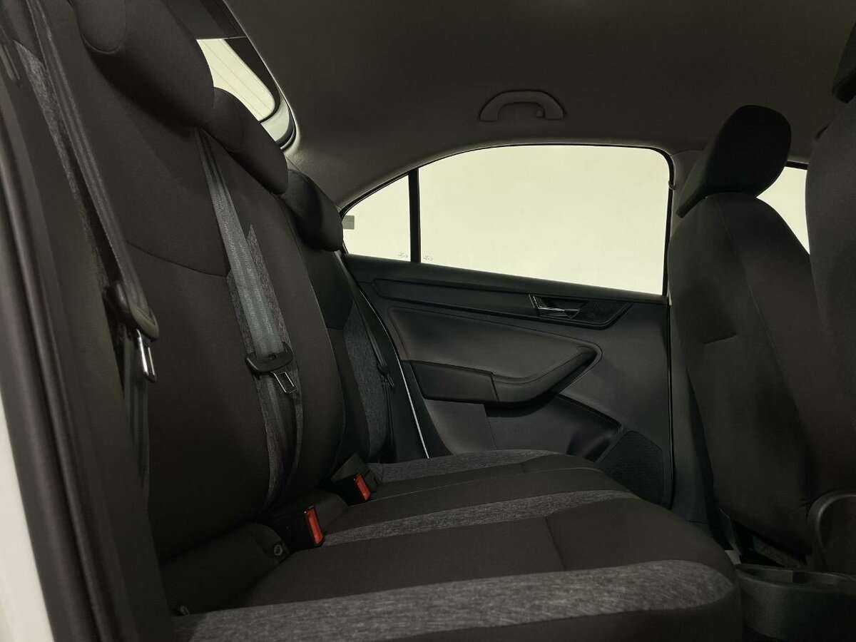 Skoda Rapid, 2020 Фото №17