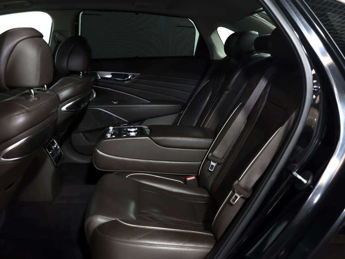 Kia K900, 2019 Фото №8