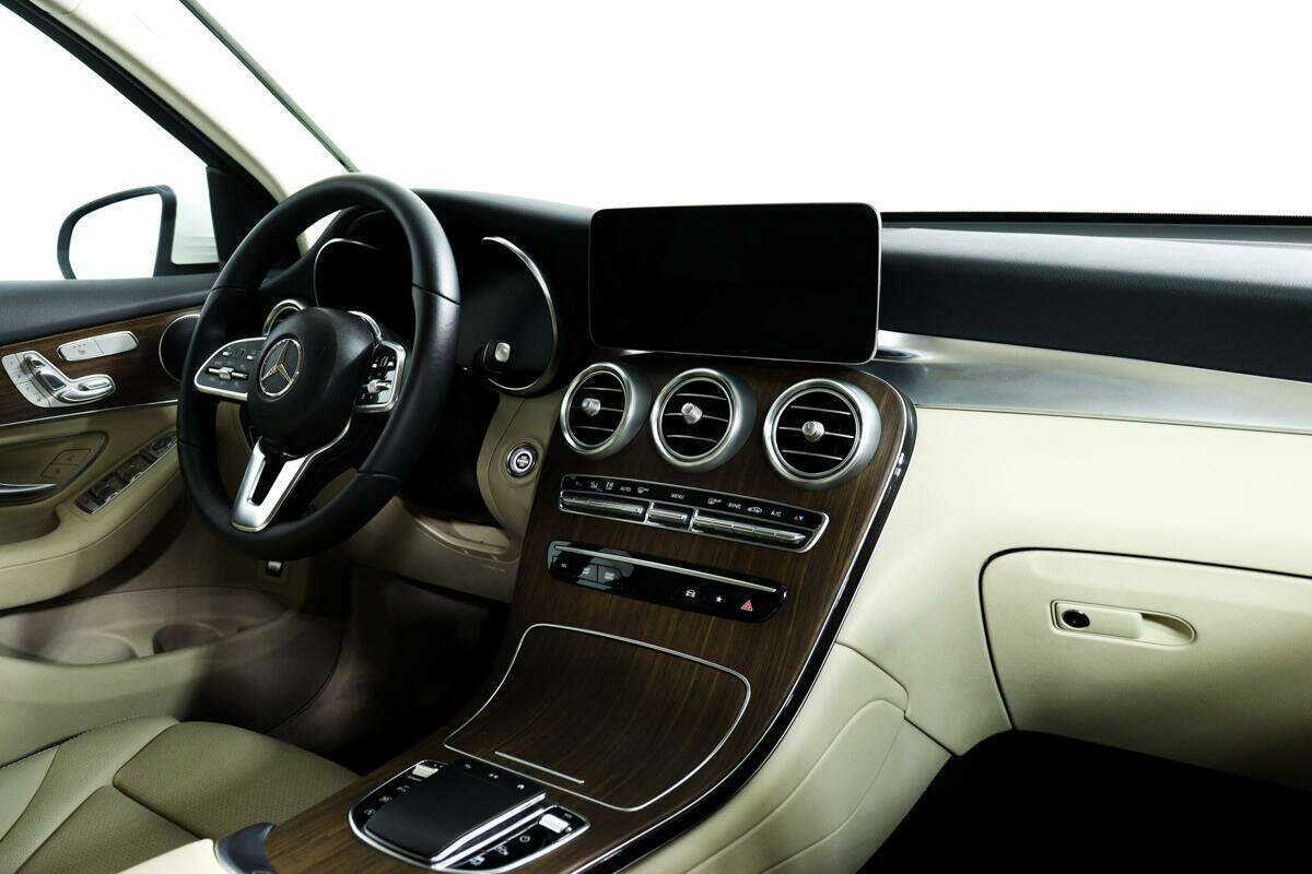 Mercedes-Benz GLC 300, 2022 Фото №9