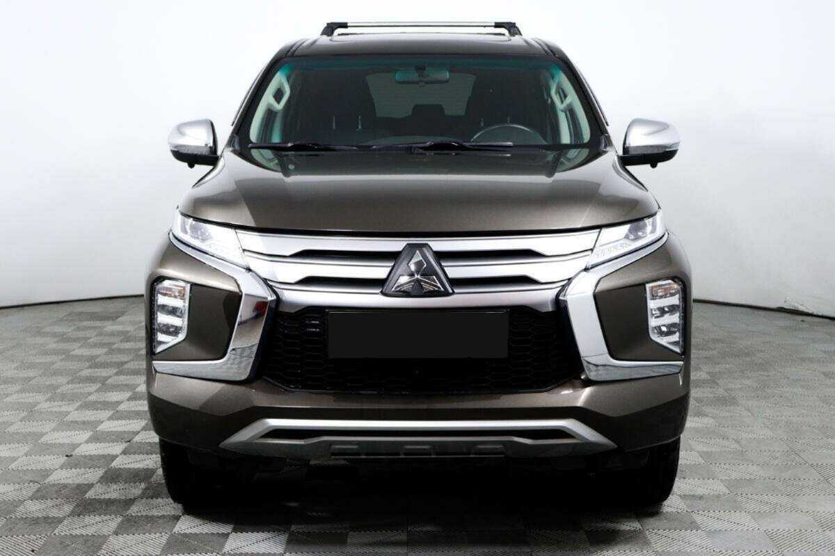Mitsubishi Montero Sport, 2022 - 35 372 км. | Фото №2