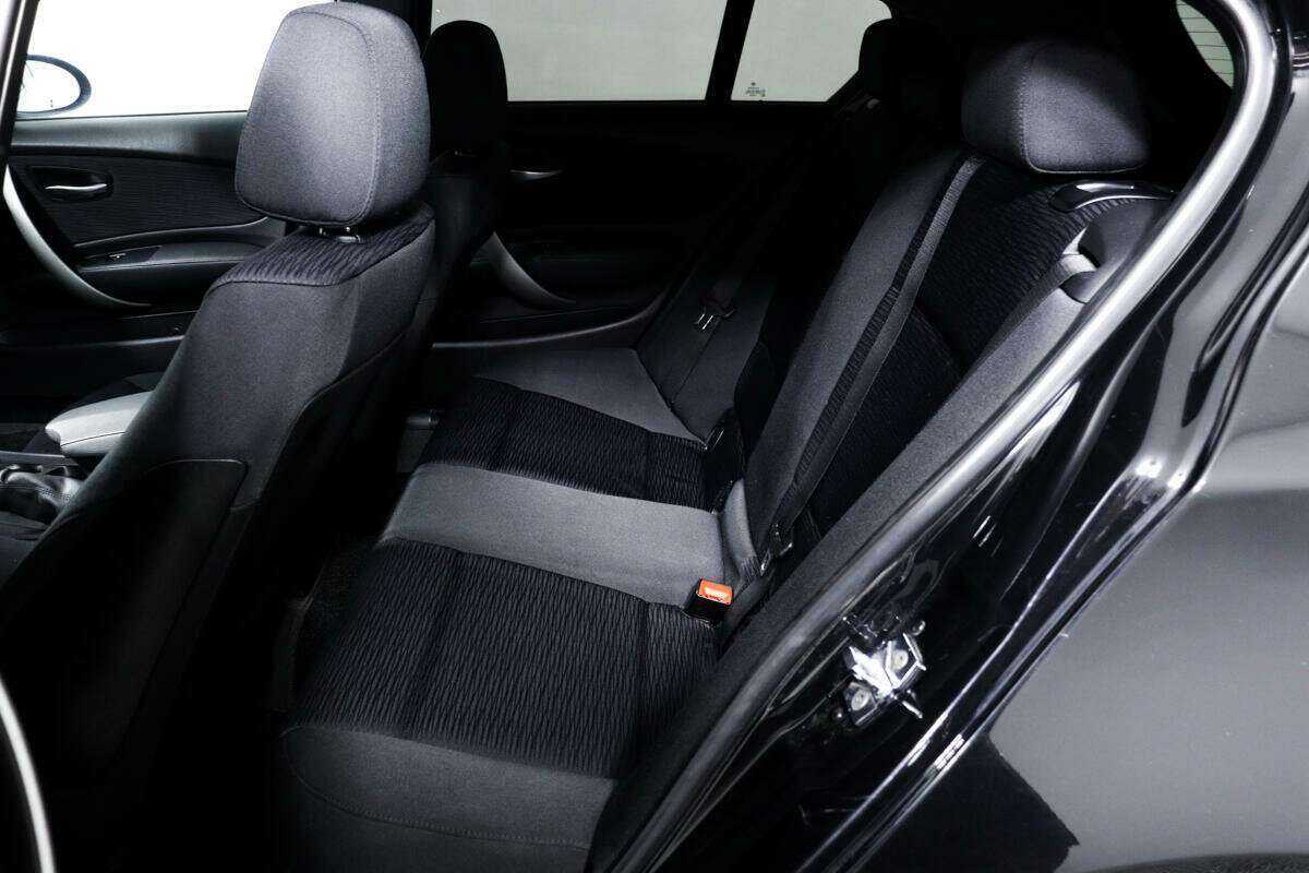 BMW 1 серии 116i, 2008 Фото №12