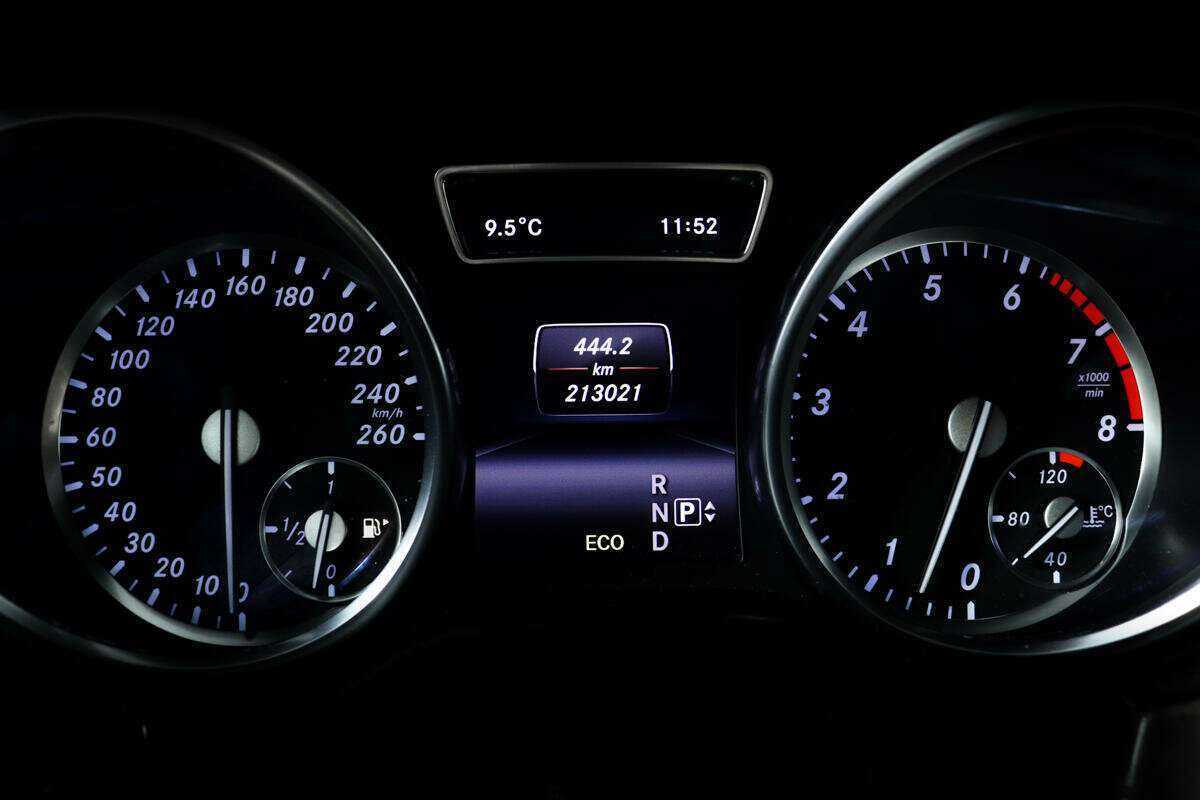 Mercedes-Benz GL-Класс 500, 2014 Фото №10