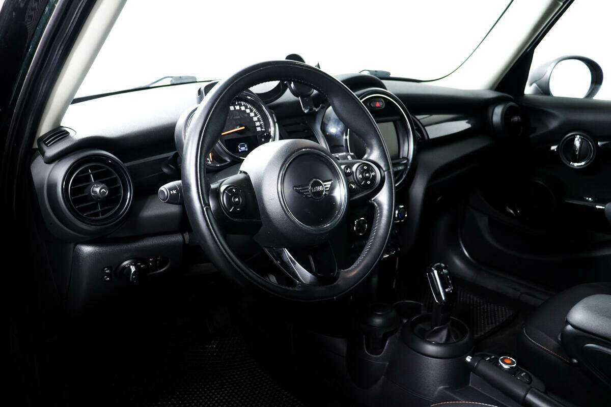 Mini Hatch Cooper, 2018 Фото №13