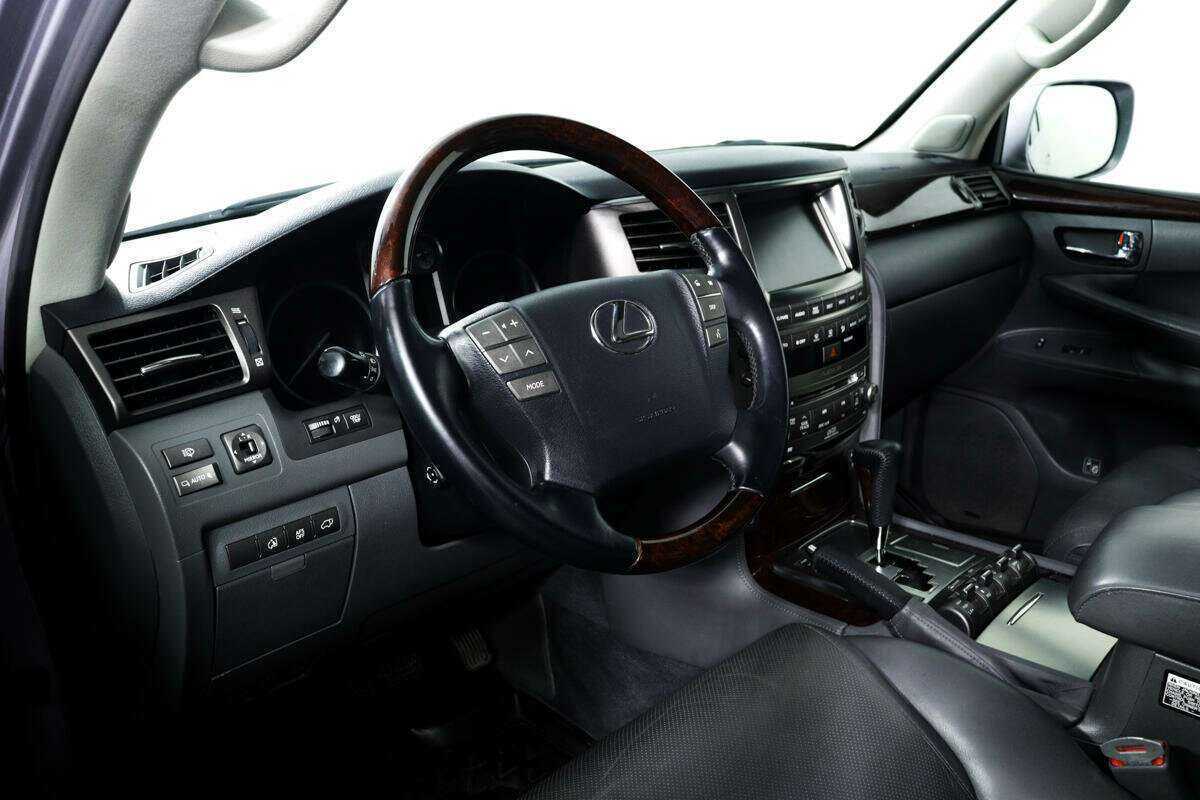 Lexus LX 570, 2008 Фото №13