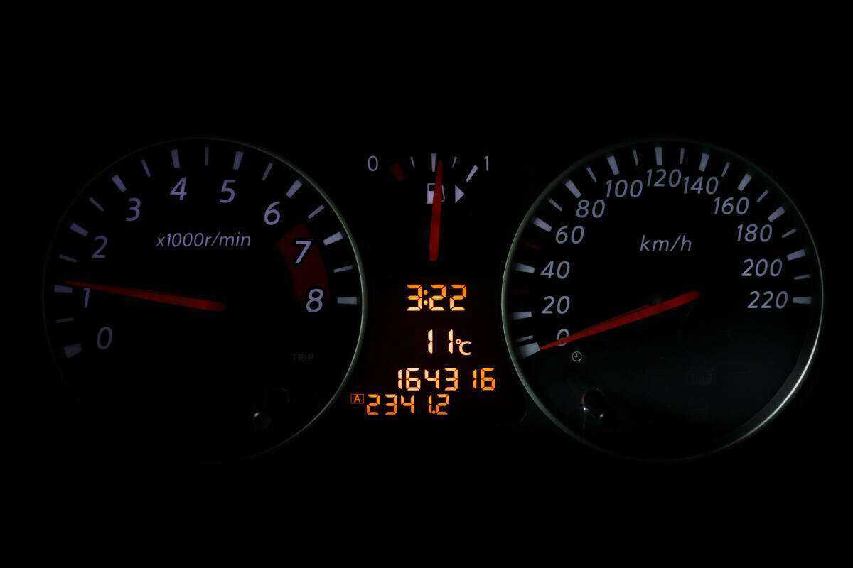 Nissan Note, 2010 Фото №10