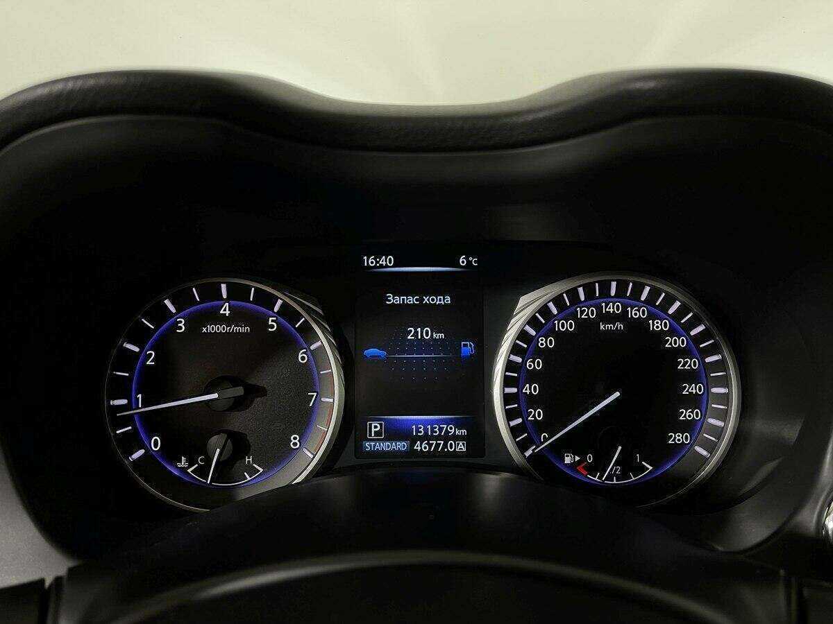 Infiniti Q50, 2015 Фото №11