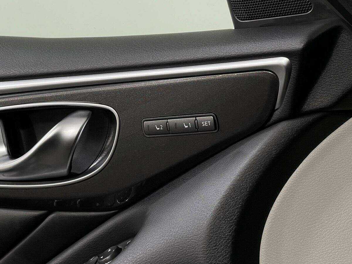 Infiniti Q50, 2015 Фото №14