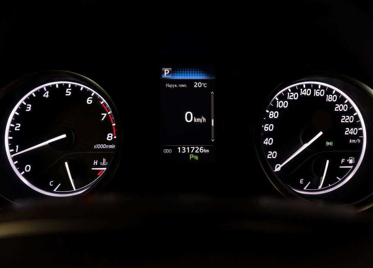 Toyota Camry, 2018 Фото №10