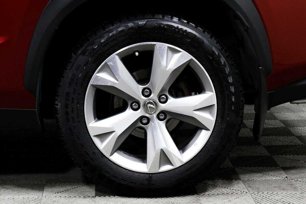 Lexus NX 200t, 2015 Фото №14