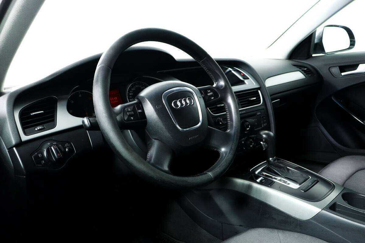 Audi A4, 2008 Фото №13