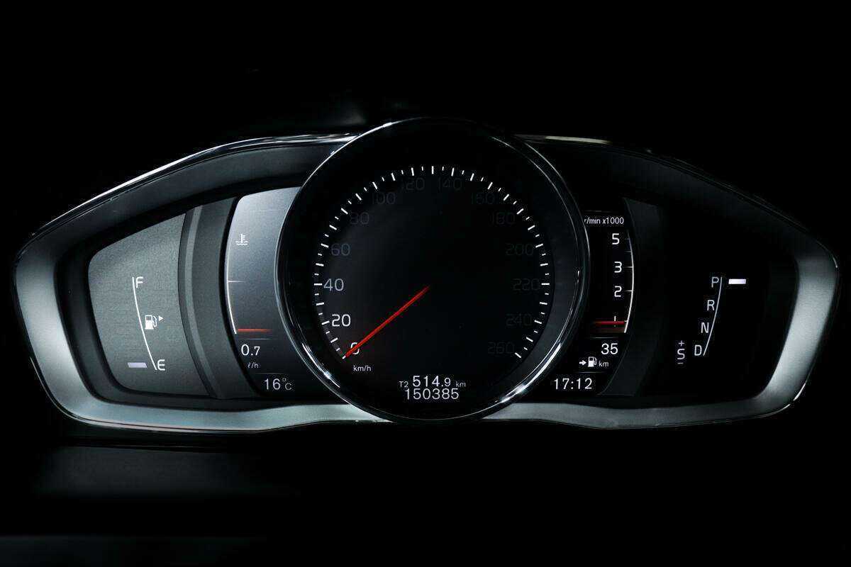 Volvo V60 Cross Country, 2018 Фото №8