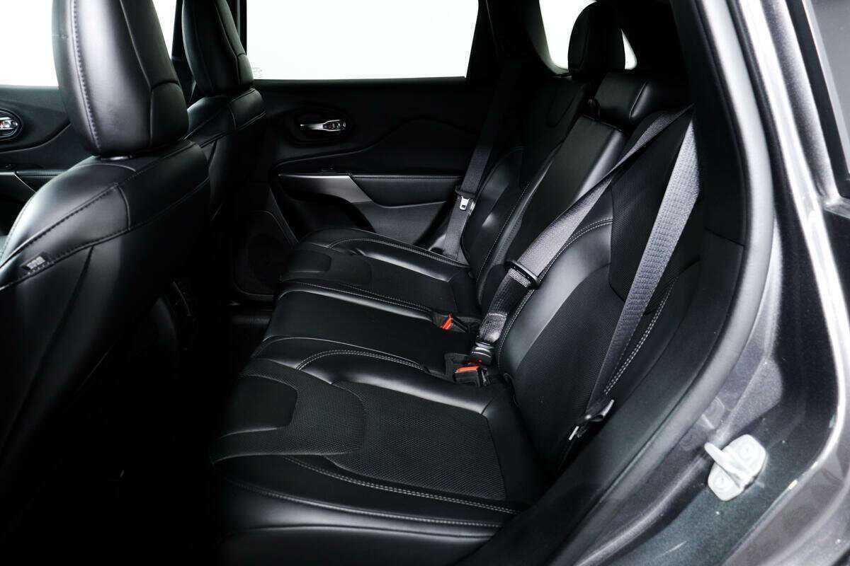 Jeep Cherokee, 2020 Фото №12