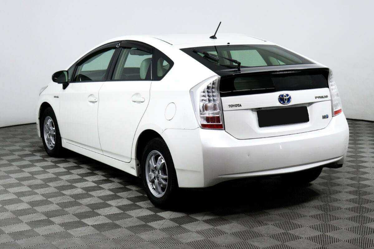 Toyota Prius Plug-in Hybrid, 2009 Фото №7