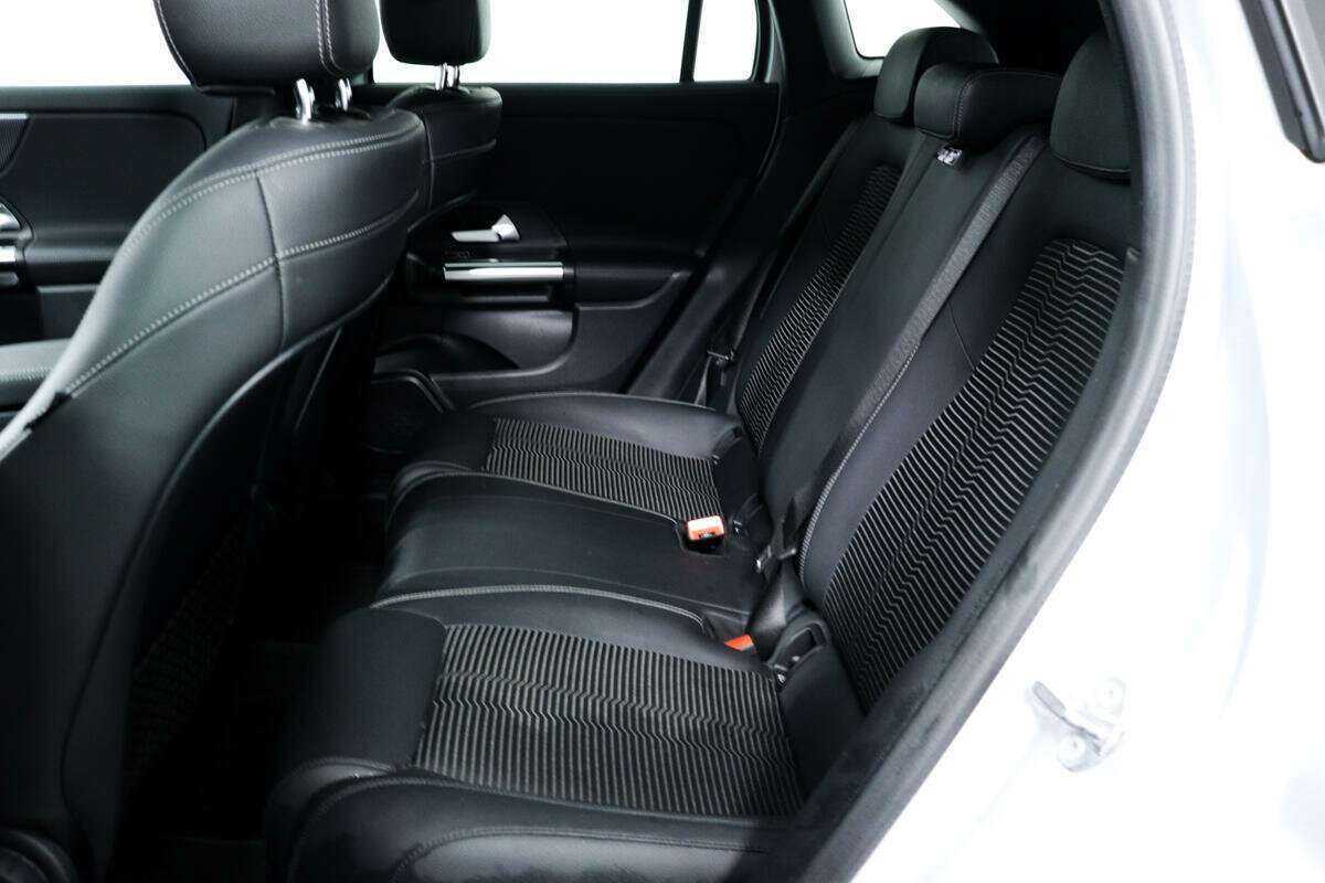 Mercedes-Benz GLA 200, 2020 Фото №12