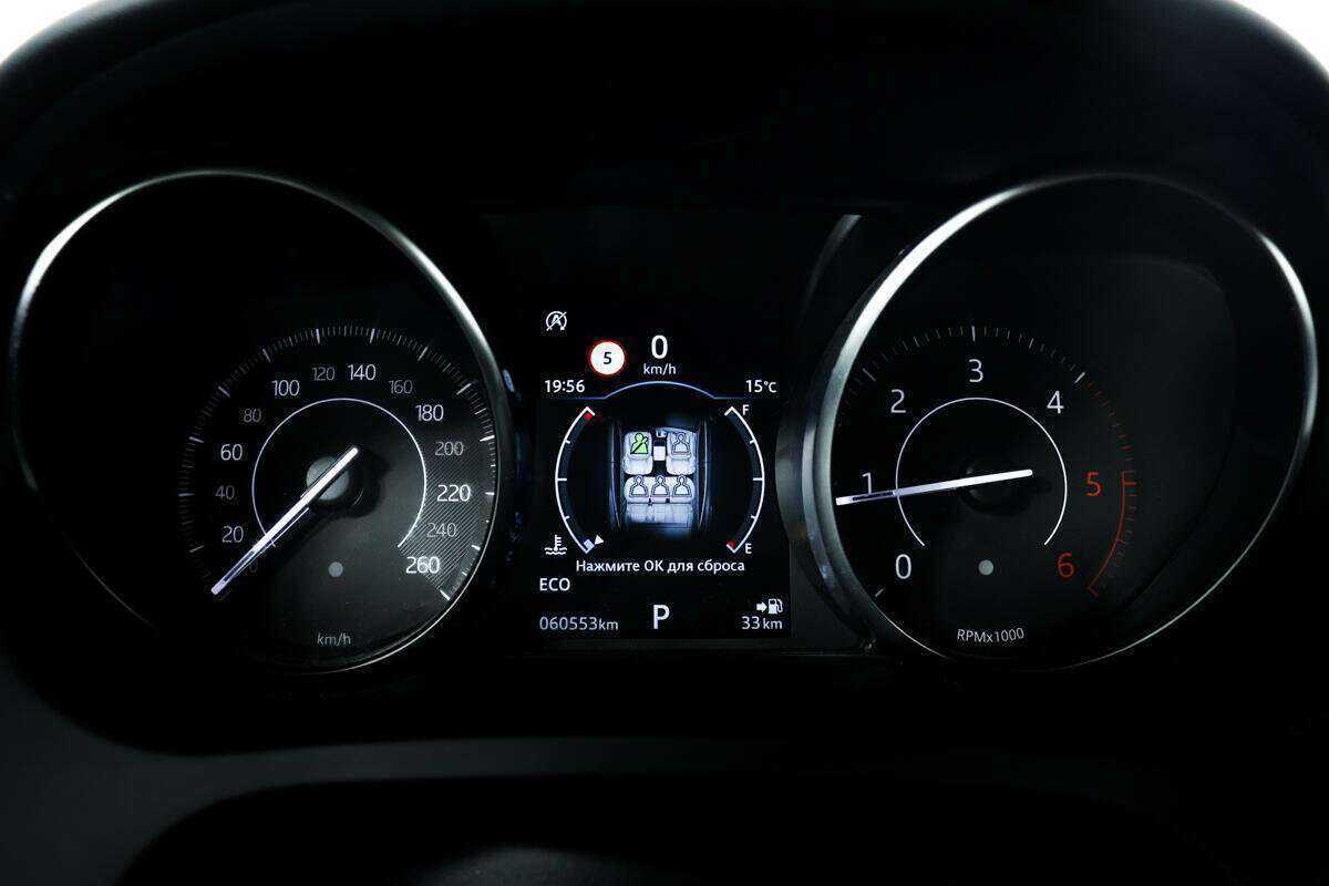 Jaguar E-Pace, 2018 Фото №10