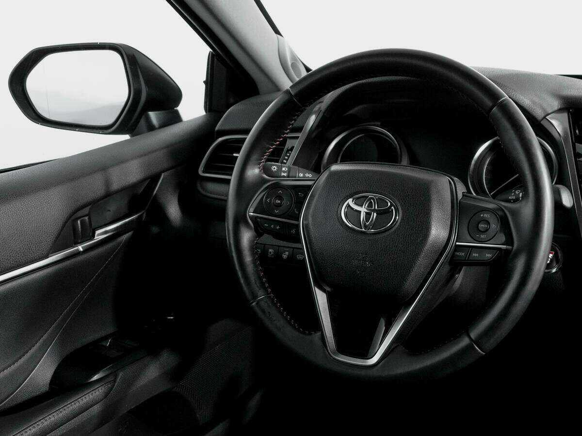 Toyota Camry, 2021 Фото №13