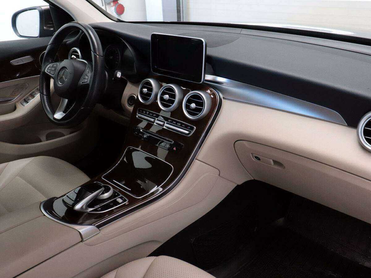 Mercedes-Benz GLC 250, 2015 - 36 210 км. | Фото №7