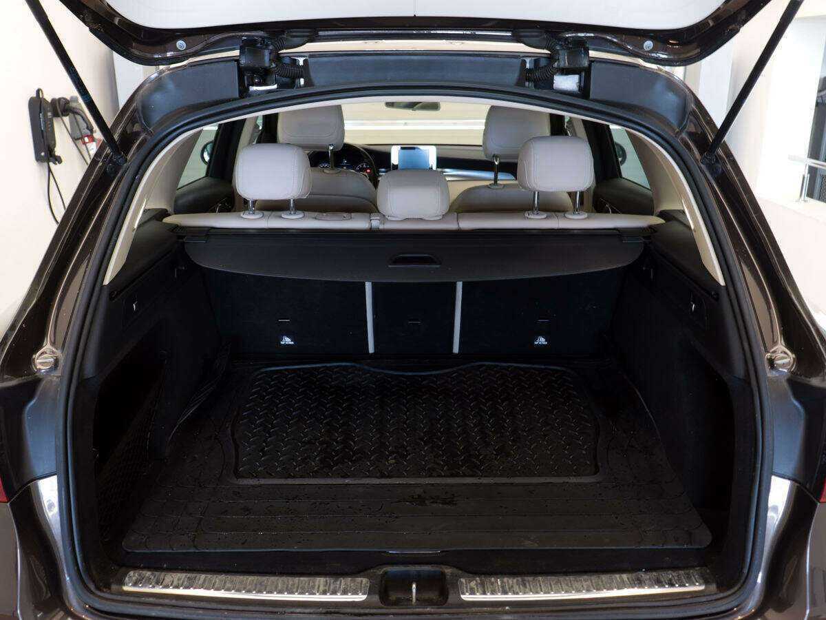 Mercedes-Benz GLC 250, 2015 Фото №10